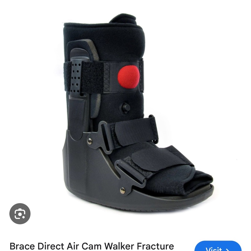 Fracture walking boot